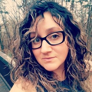 Meet your Posher, Anel